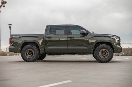 Wheel_Tires_Options05.jpg