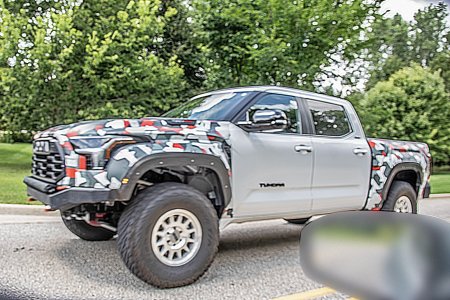Tundra.widebody.test01.KGP.jpg Tundra.widebody.test01.KGP.jpg