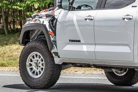 Tundra.widebody.test08.KGP.jpg Tundra.widebody.test08.KGP.jpg