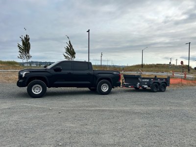 Towing.jpg Towing.jpg