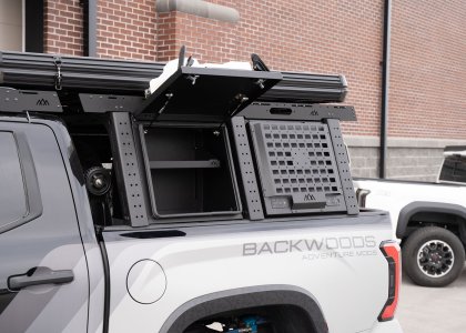 Backwoods 3rd Gen Tundra Bed Rack07579web.jpg